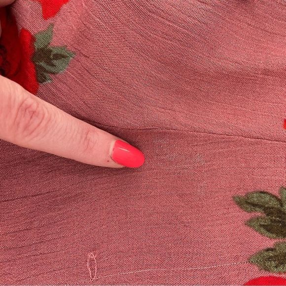 Kendall & Kylie floral romper size small - Picture 5 of 11